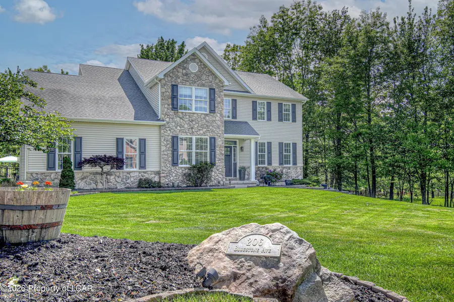206 Bluestone Avenue, Mountain Top, PA 18707 - #2