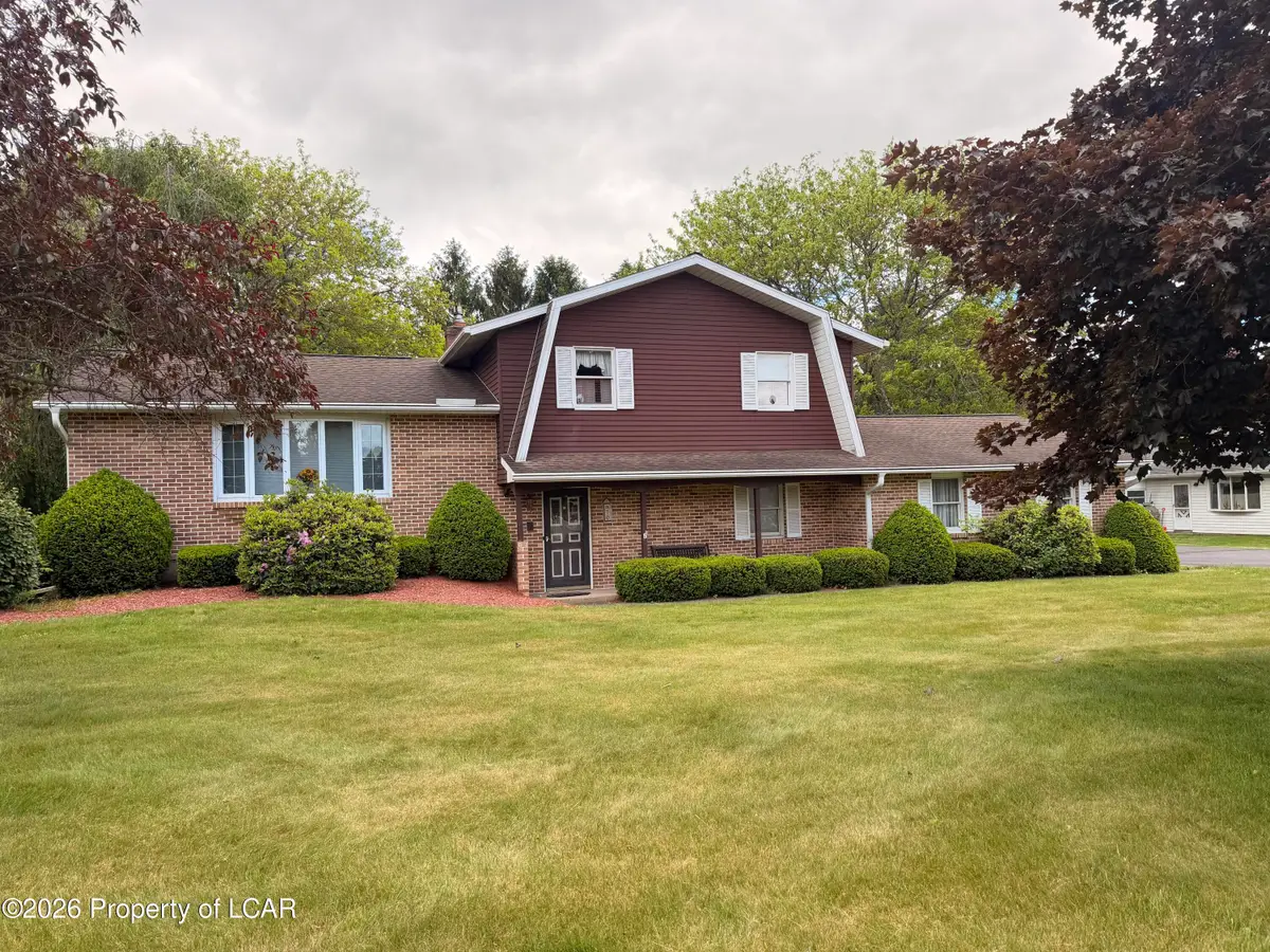 70 Aristocrat Circle, Sugarloaf, PA 18249 - #1
