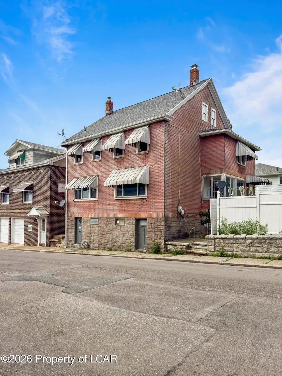 427 5th Street, Hazleton, PA 18201 - #2
