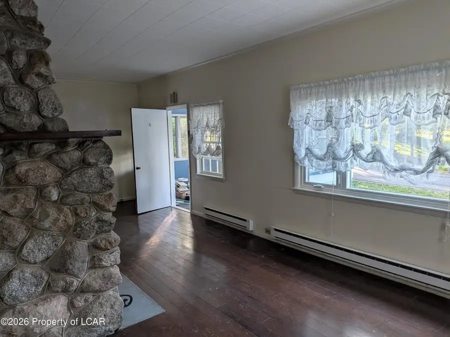 26 Lillian Drive, Mountain Top, PA 18707 - #3