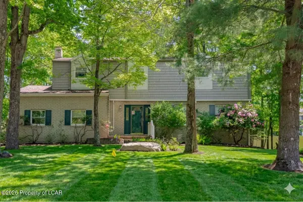 7 Highland Circle, Mountain Top, PA 18707