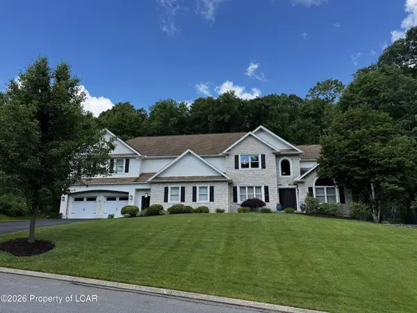121 Montauk Circle, Port Matilda, PA 16870