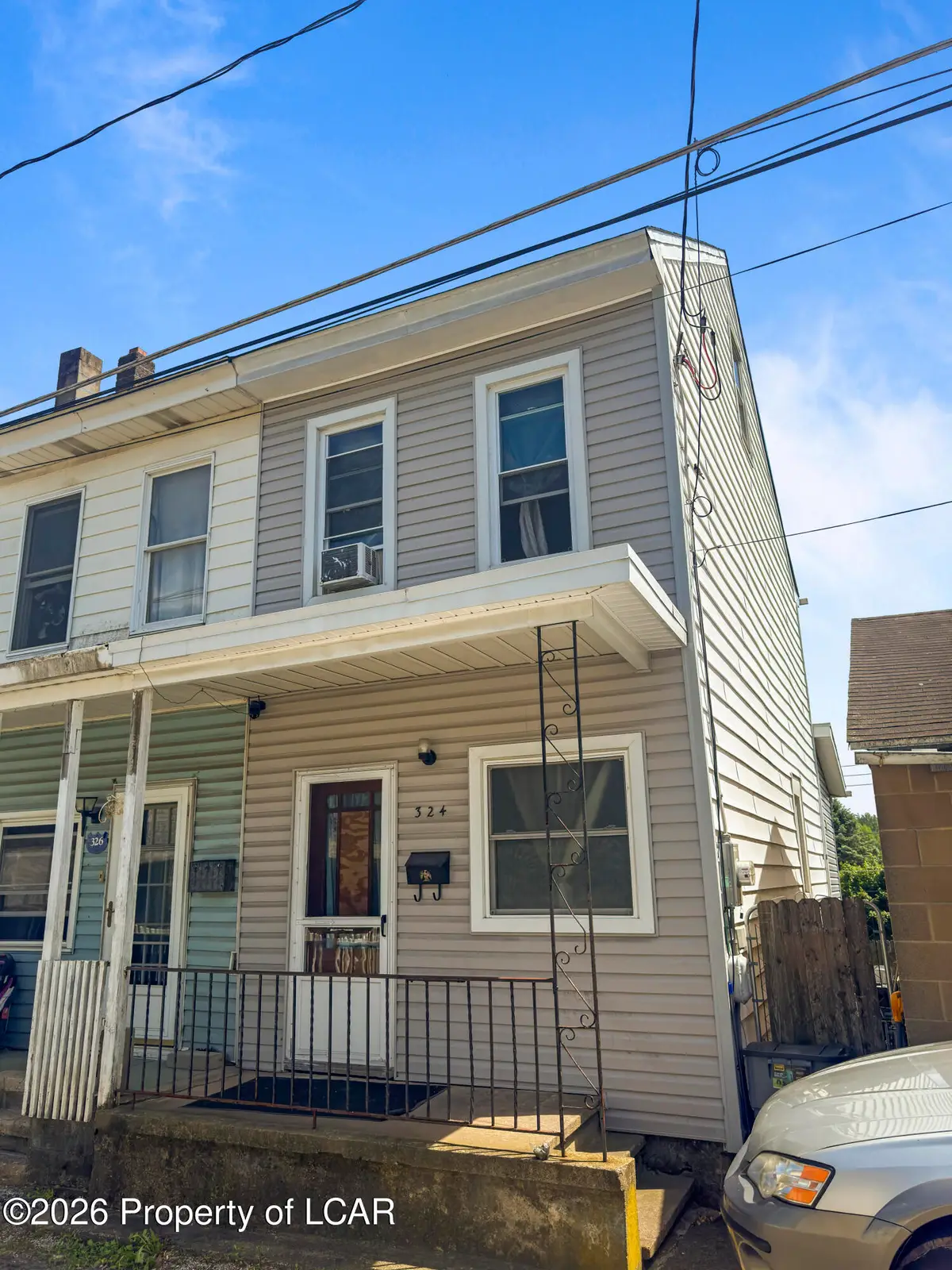 324 Arlington Street, Shenandoah, PA 17976 - #1