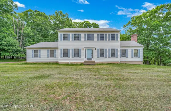 30 Doe Run Trail, Mountain Top, PA 18707