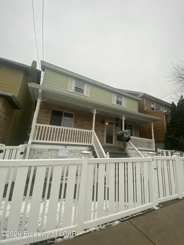 993 Peace Street, Hazleton, PA 18201