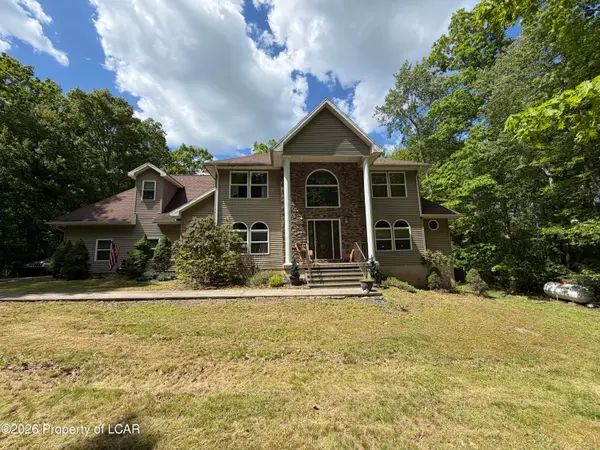 1111 Prospect Road, Mountain Top, PA 18707