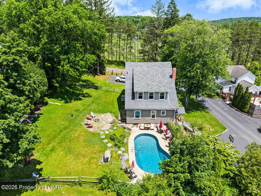 557 Irem Road, Dallas, PA 18612 - #2