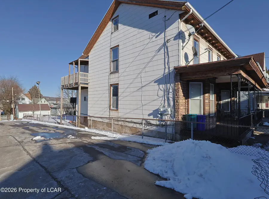 333 E Juniper Street, Hazleton, PA 18201 - Image #2