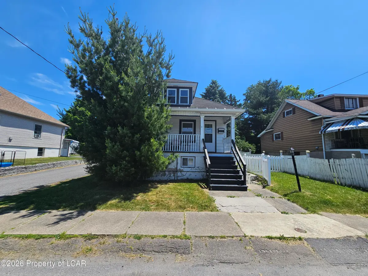 416 Reeves Street, Dunmore, PA 18512 - #1