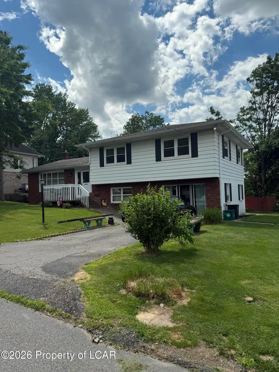 19 Wall Street, Pittston, PA 18640 - #2