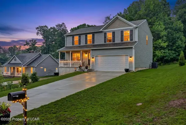 24 Cedar Creek Drive, Ashland, PA 17921