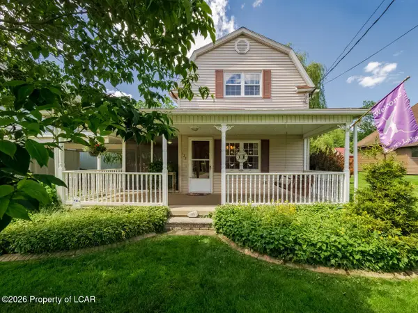 122 Hillside Avenue, Harveys Lake, PA 18618