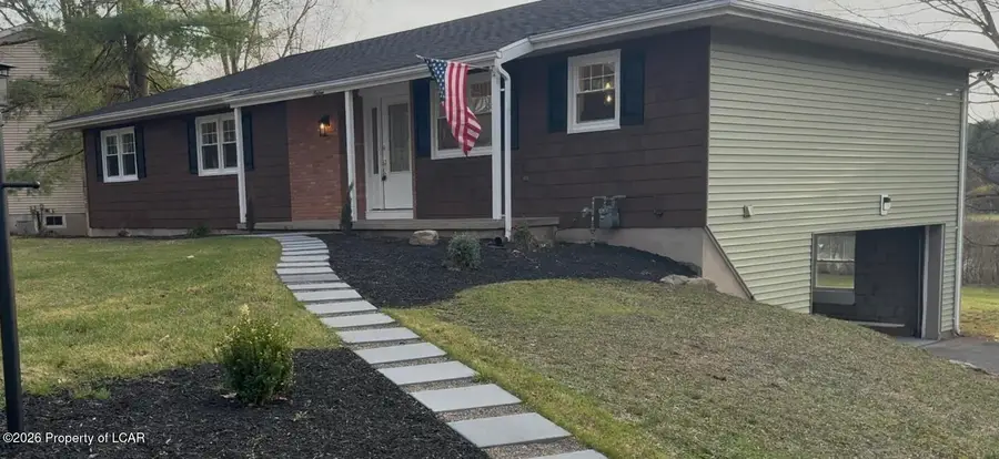 16 Sidehill Trail, Sugarloaf, PA 18249 - #2