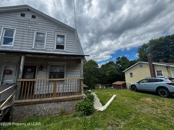 151 Center Street, Mount Carmel, PA 17851