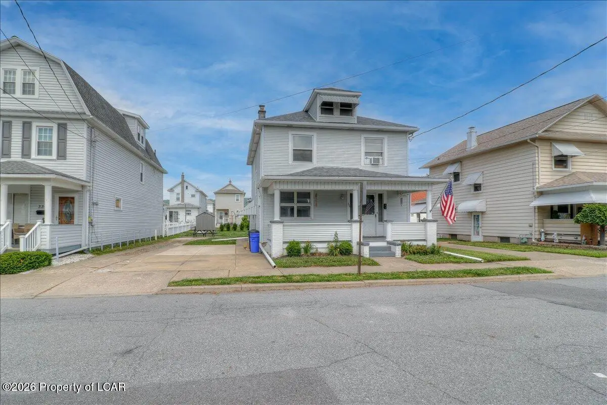 335 Phillips Street, Hanover, PA 18706 - #1