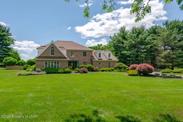 230 Lantern Hill Road, Shavertown, PA 18708