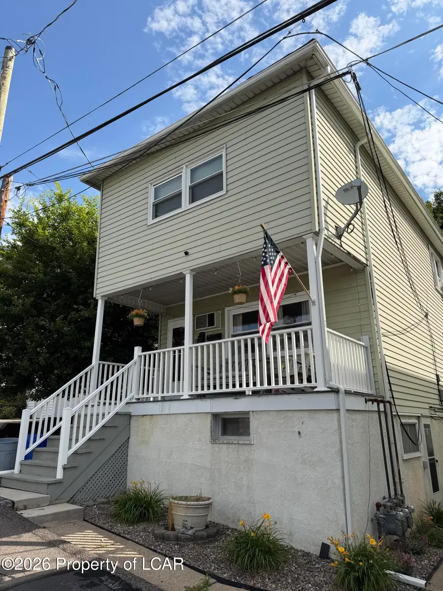 9 Adams Street, Hanover, PA 18706 - #2