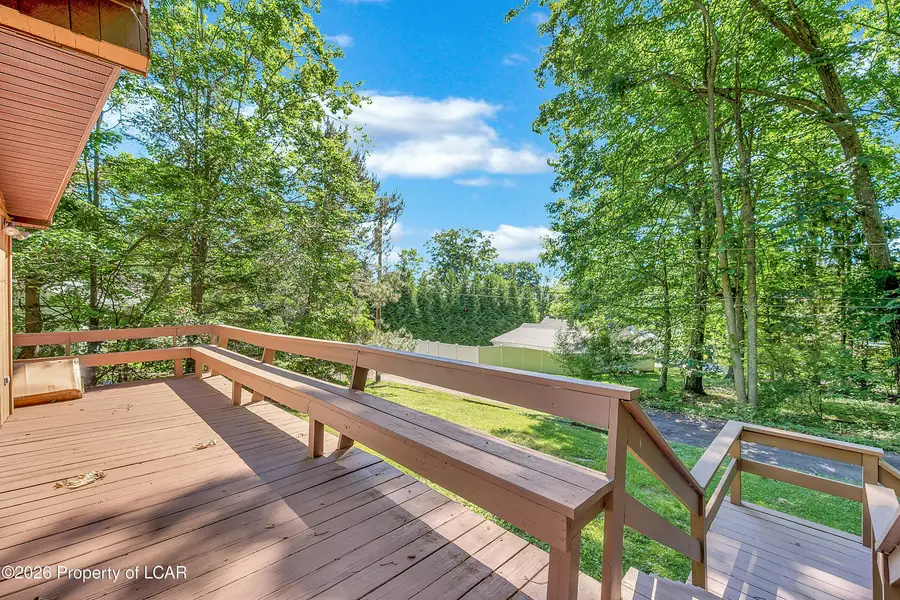 9 Apple Street, Harveys Lake, PA 18618 - #3