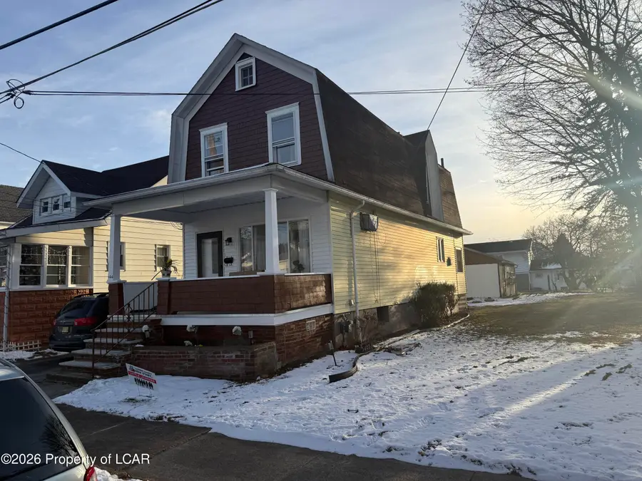 166 Lawrence Street, Wilkes Barre, PA 18702 - Image #2