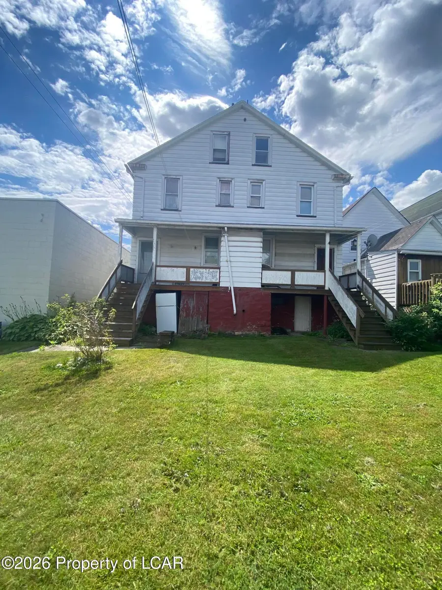18 Logan Street, Wilkes Barre, PA 18702 - #3