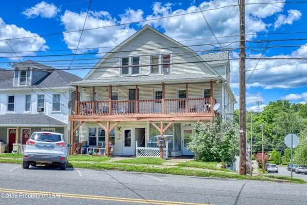 262 Lee Park Avenue, Hanover Township, PA 18706