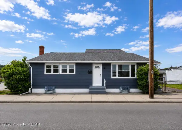 498 Cedar Street, Hazleton, PA 18201
