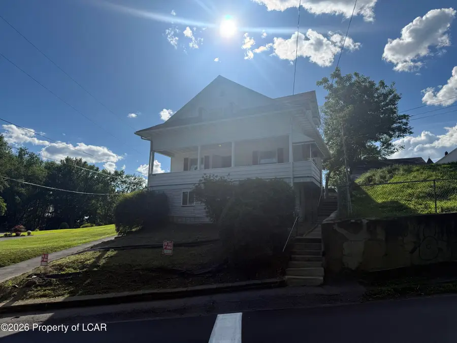 196 Miller Street, Wilkes Barre, PA 18705 - #2
