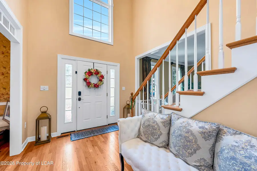 35 White Tail Drive, Dallas, PA 18612 - #2