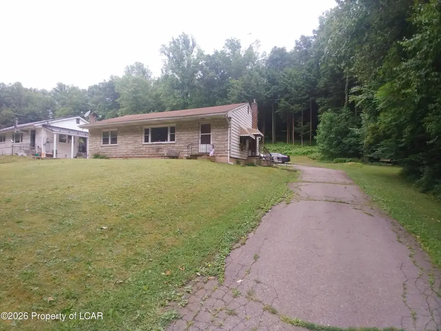 526 Rattlin Run Road, Ringtown, PA 17967 - #2