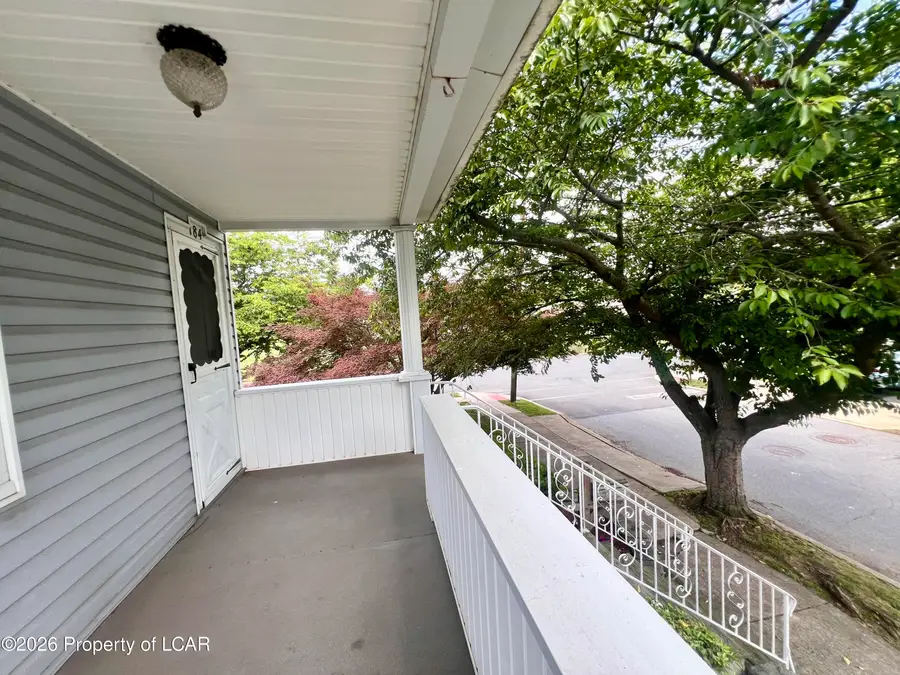 184 Lawrence Street, Wilkes Barre, PA 18702 - #3