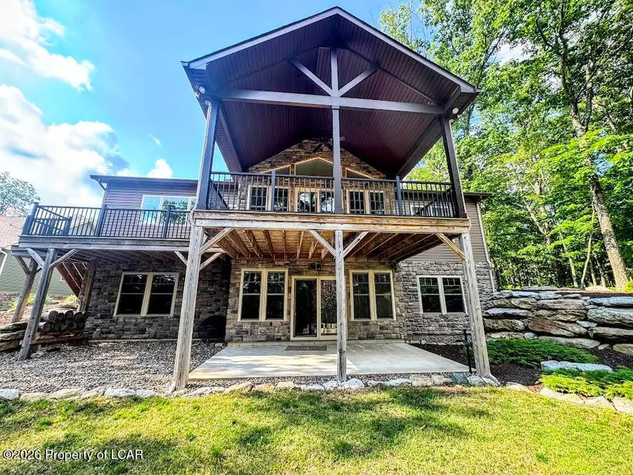 728 Turnberry Lane, Hazleton, PA 18202 - #3