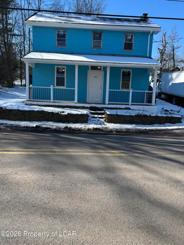 32 Middleburg Street, White Haven, PA 18661