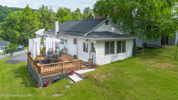 79 First Street, Harveys Lake, PA 18618
