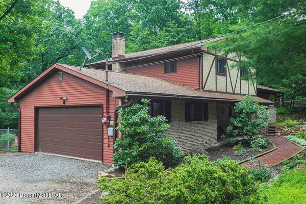 564 Mountain Road, Tamaqua, PA 18252