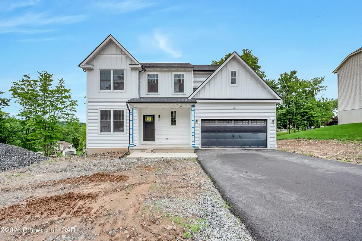 83 Aleksander Boulevard, Mountain Top, PA 18707 - #1