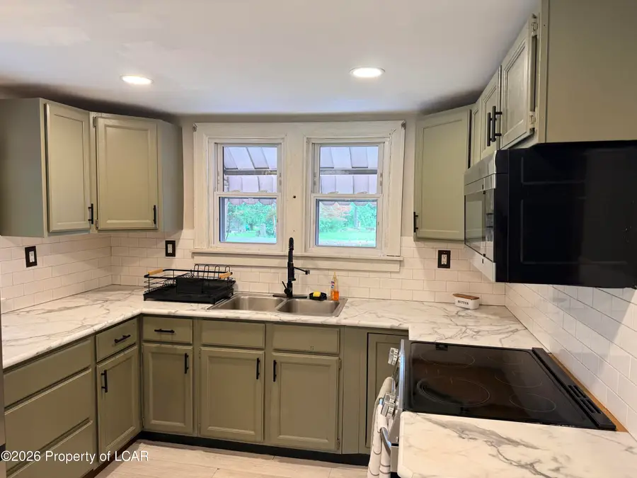 53 Glendale Lane, Drums, PA 18222 - #2