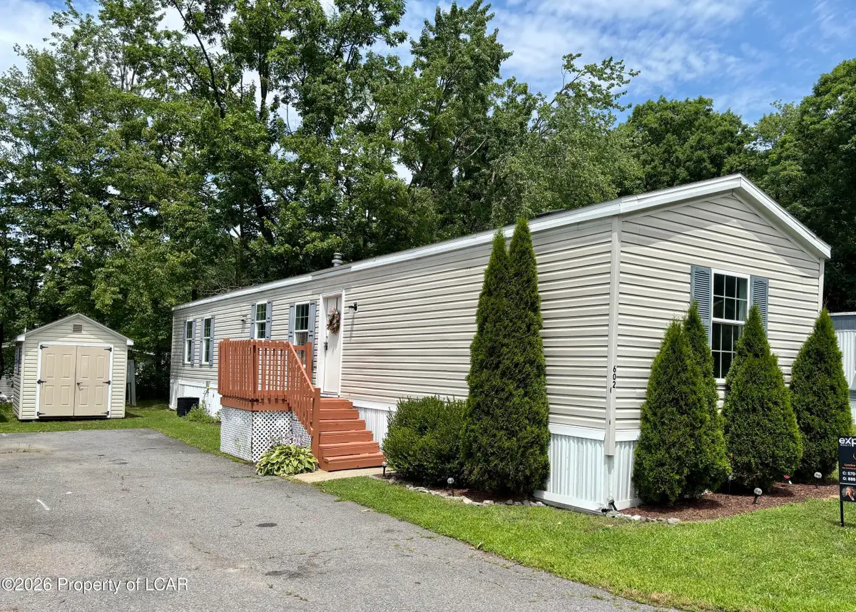 602 6th Street, Moosic, PA 18507 - #1