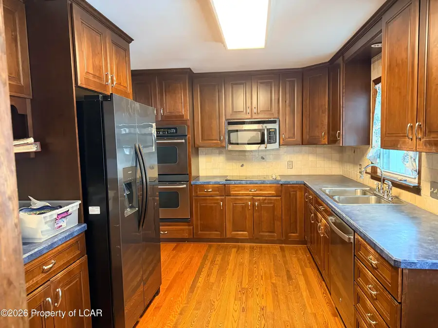 8 Willow Street, Sugarloaf Township, PA 18249 - Image #3