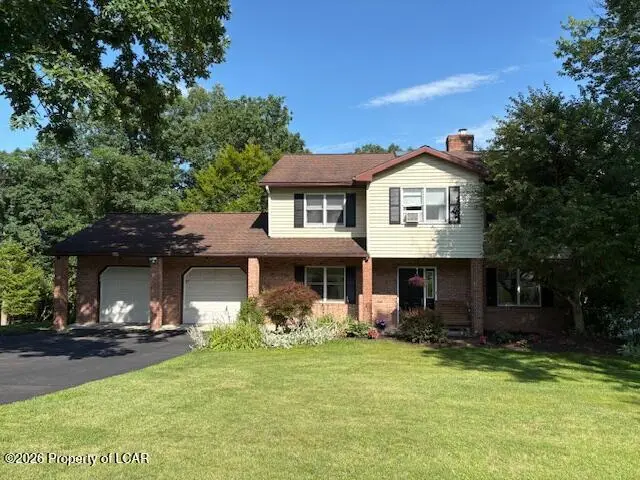 7 Downing Drive, Dallas, PA 18612 - #1