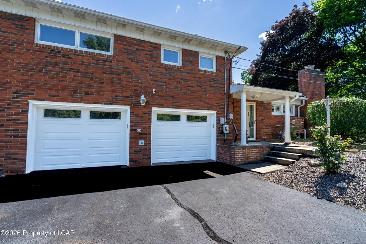 361 Upper Demunds Road, Dallas, PA 18612 - #1
