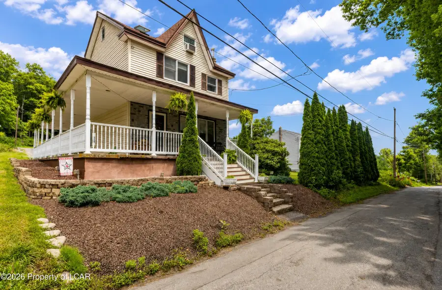 11 Bernhard Road, Barnesville, PA 18214 - #3
