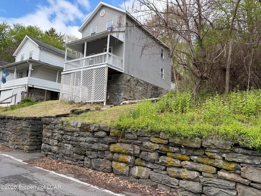66 Smith Row, Plymouth, PA 18651 - #3