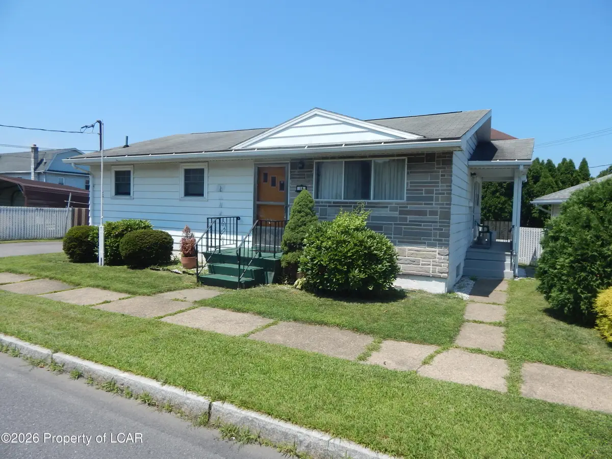 18 Govier Street, Wilkes Barre, PA 18702 - #1