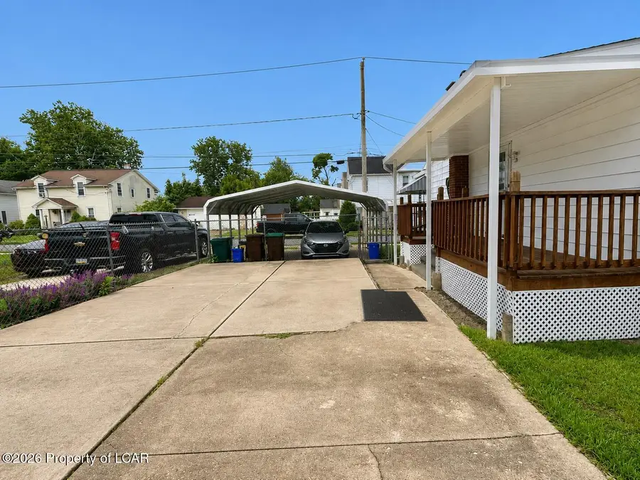 15 Maple Street, West Wyoming, PA 18644 - #2