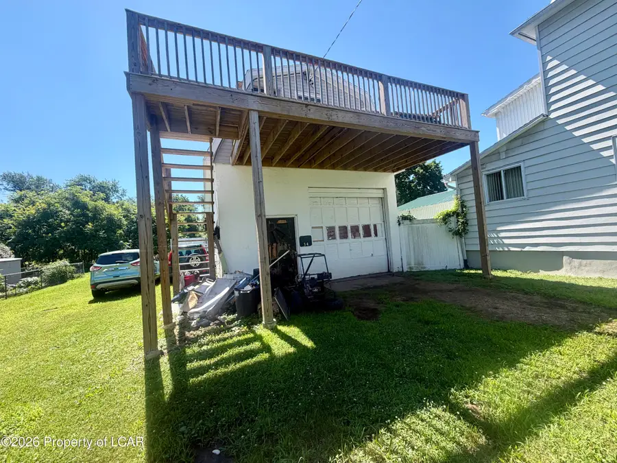 34 Buttonwood Avenue, Wilkes Barre, PA 18702 - #2