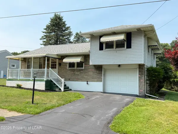 2 Pine Street, McAdoo, PA 18237