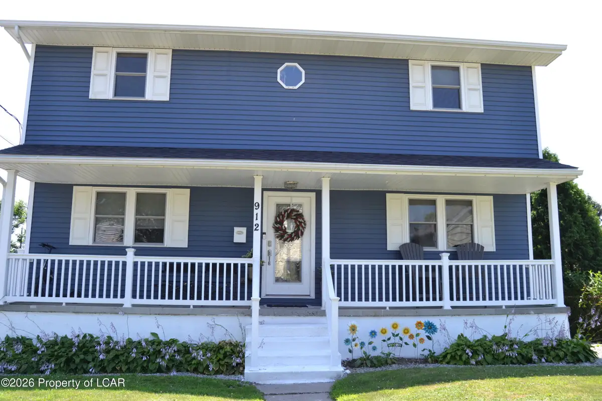 912 Throop Street, Dunmore, PA 18512 - #1