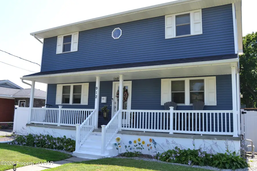 912 Throop Street, Dunmore, PA 18512 - #3