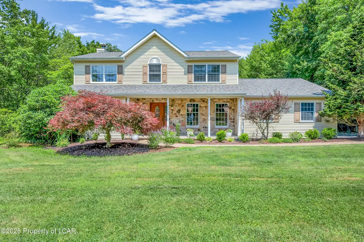 25 Doe Run Trail, Mountain Top, PA 18707 - #1