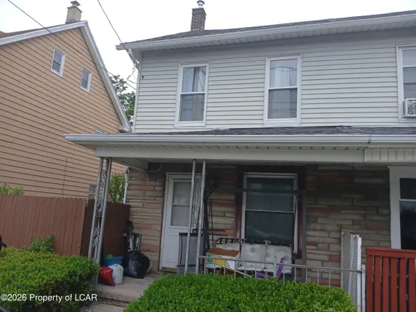9 Chestnut Street, Tresckow, PA 18254